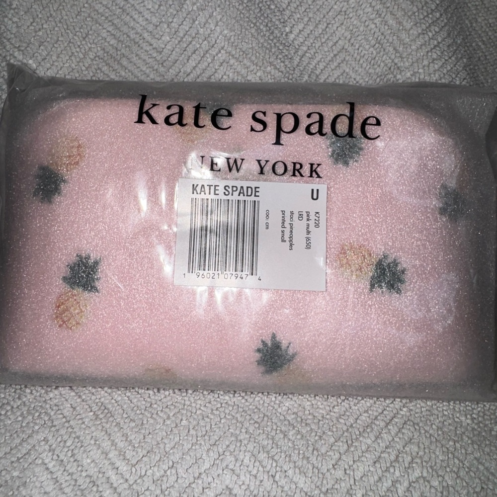 Kate Spade Pink Pineapple Tote, Wallet, and Make-Up Case Set - Picture 7 of 14